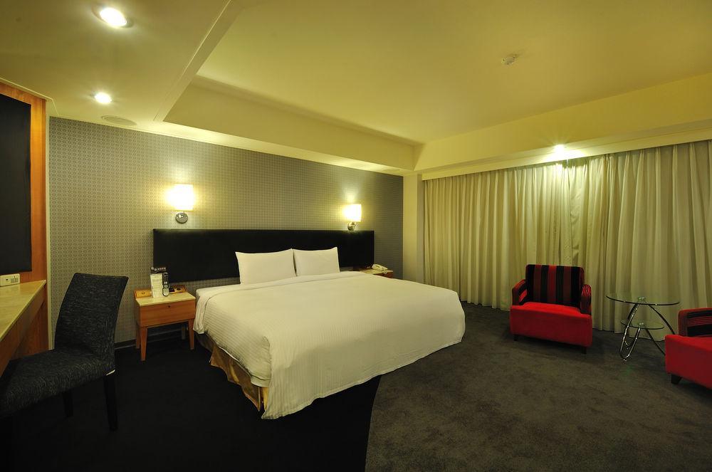 Forward Suites Ⅰ Taipei Dış mekan fotoğraf