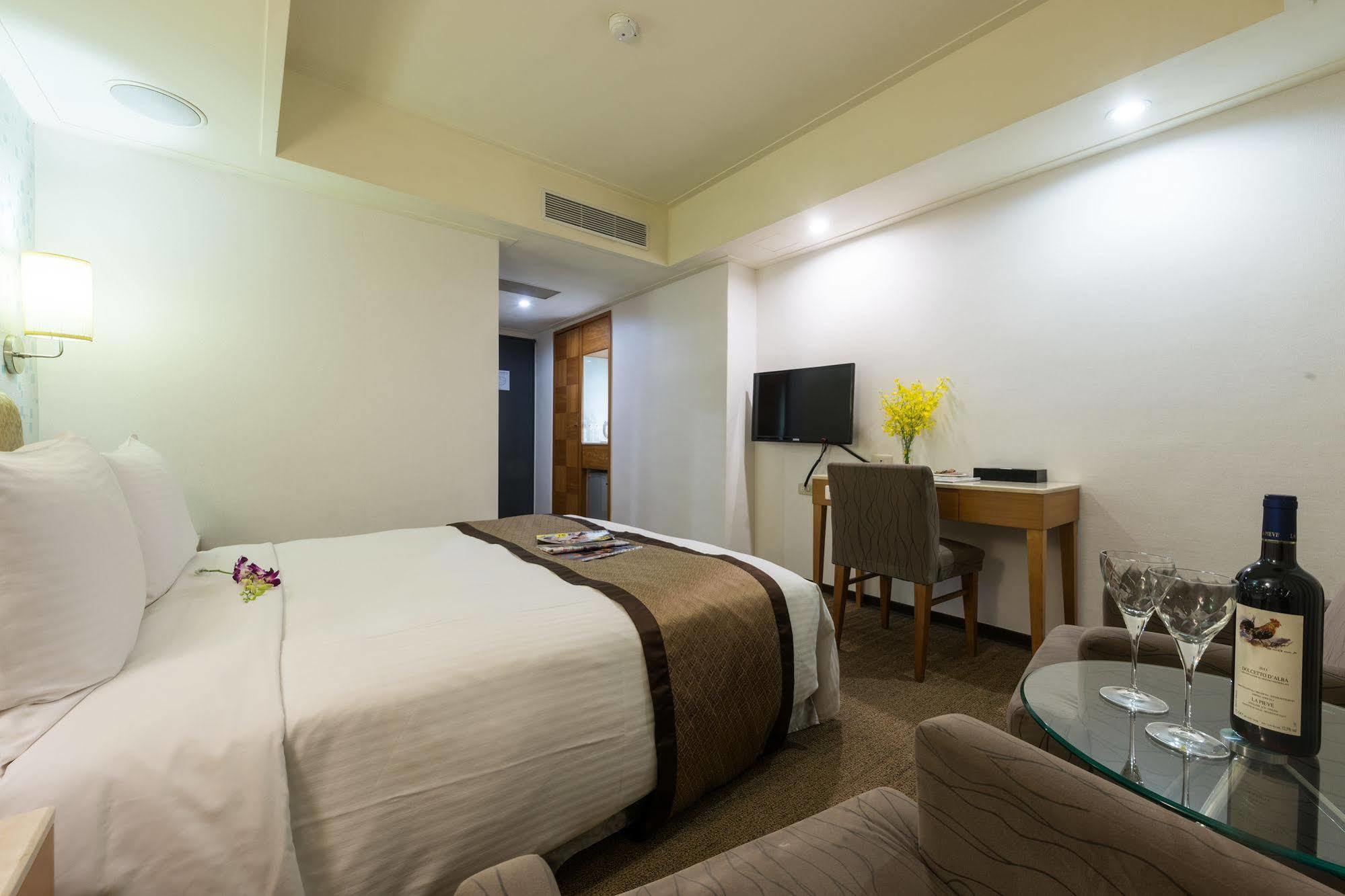 Forward Suites Ⅰ Taipei Dış mekan fotoğraf