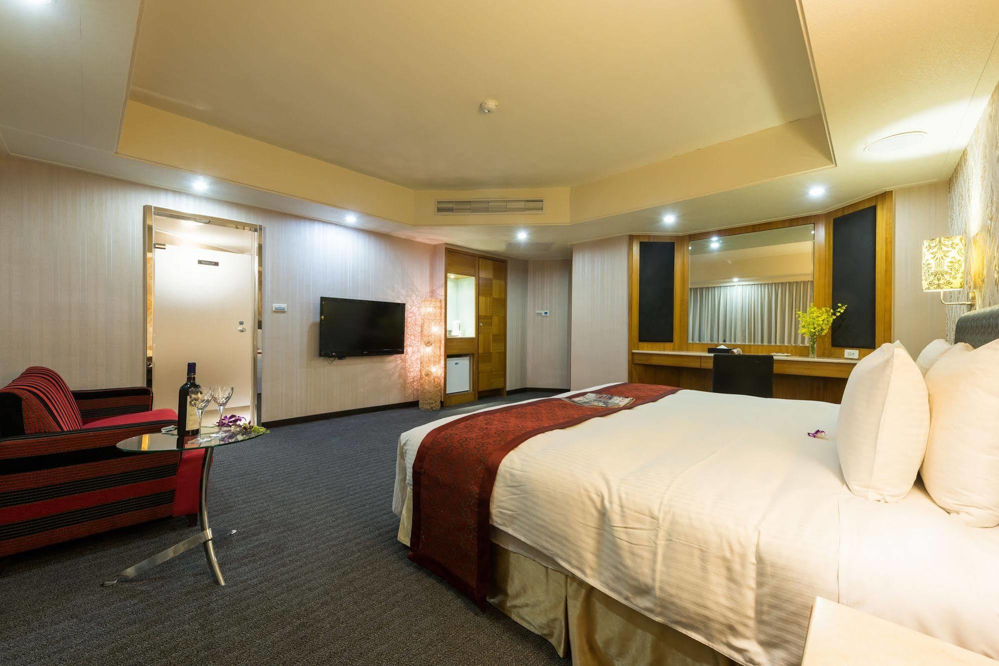 Forward Suites Ⅰ Taipei Dış mekan fotoğraf